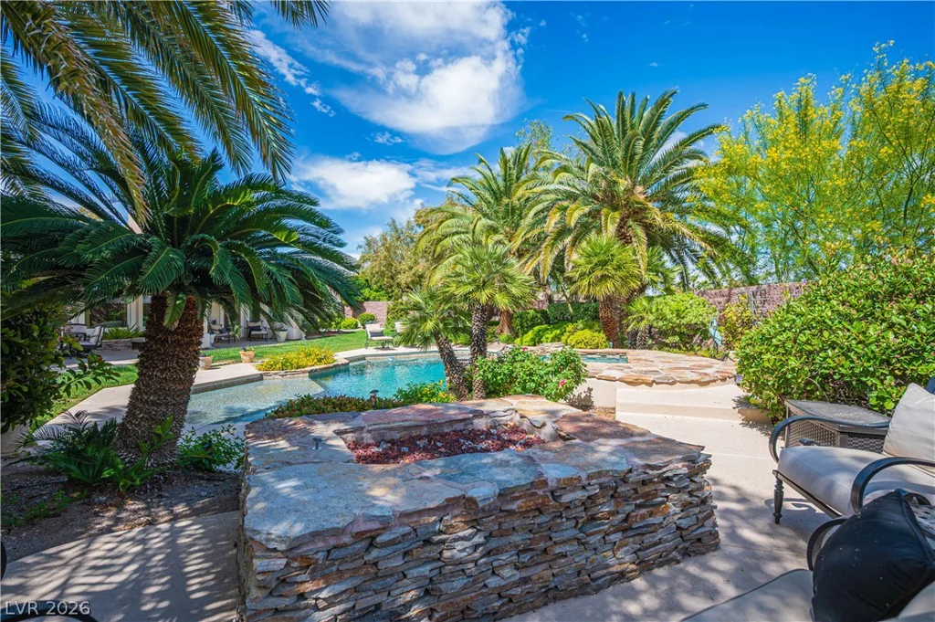 10925 Iris Canyon, Las Vegas, NV 89135