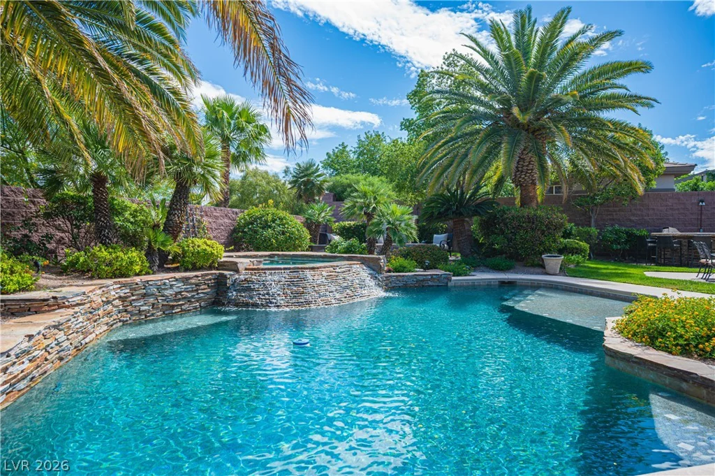 10925 Iris Canyon, Las Vegas, NV 89135