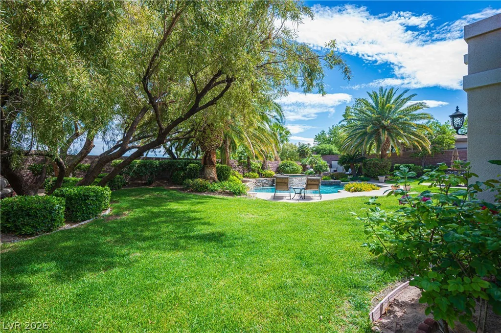 10925 Iris Canyon, Las Vegas, NV 89135