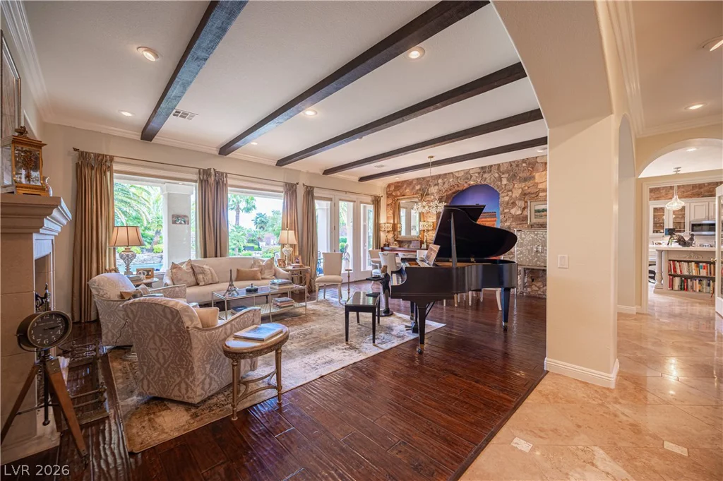 10925 Iris Canyon, Las Vegas, NV 89135