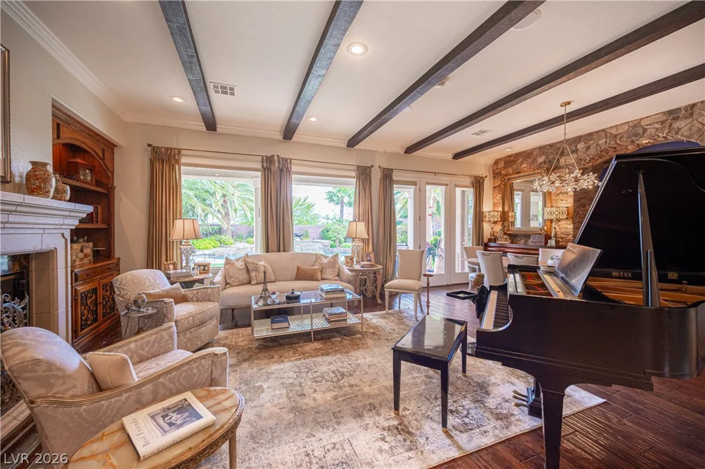 10925 Iris Canyon, Las Vegas, NV 89135