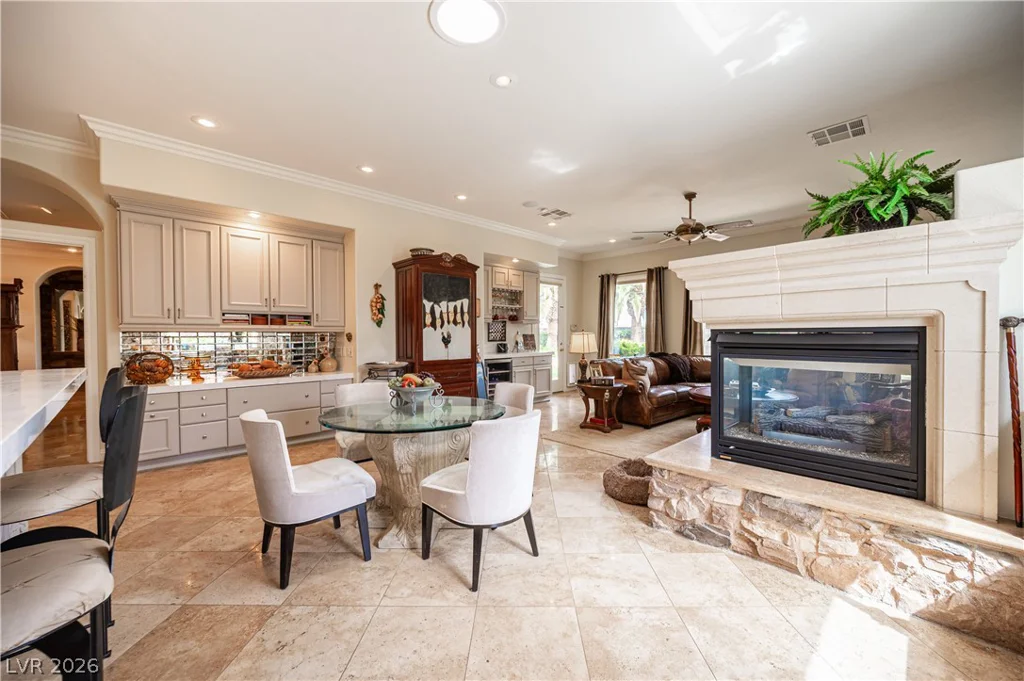 10925 Iris Canyon, Las Vegas, NV 89135