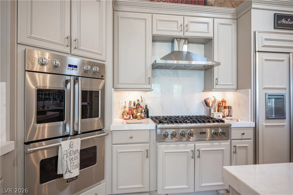 10925 Iris Canyon, Las Vegas, NV 89135