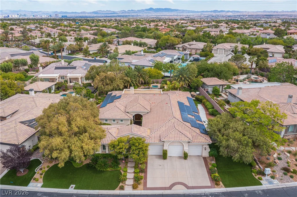 10925 Iris Canyon, Las Vegas, NV 89135