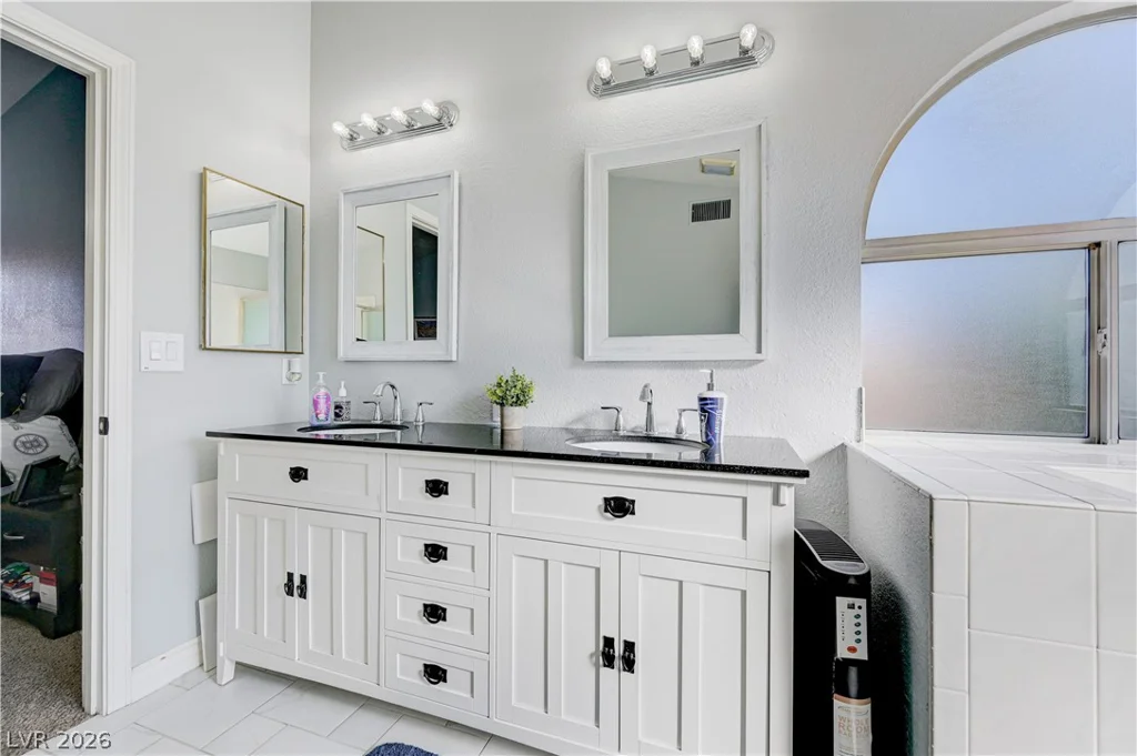 14 Barton Spring, Henderson, NV 89074