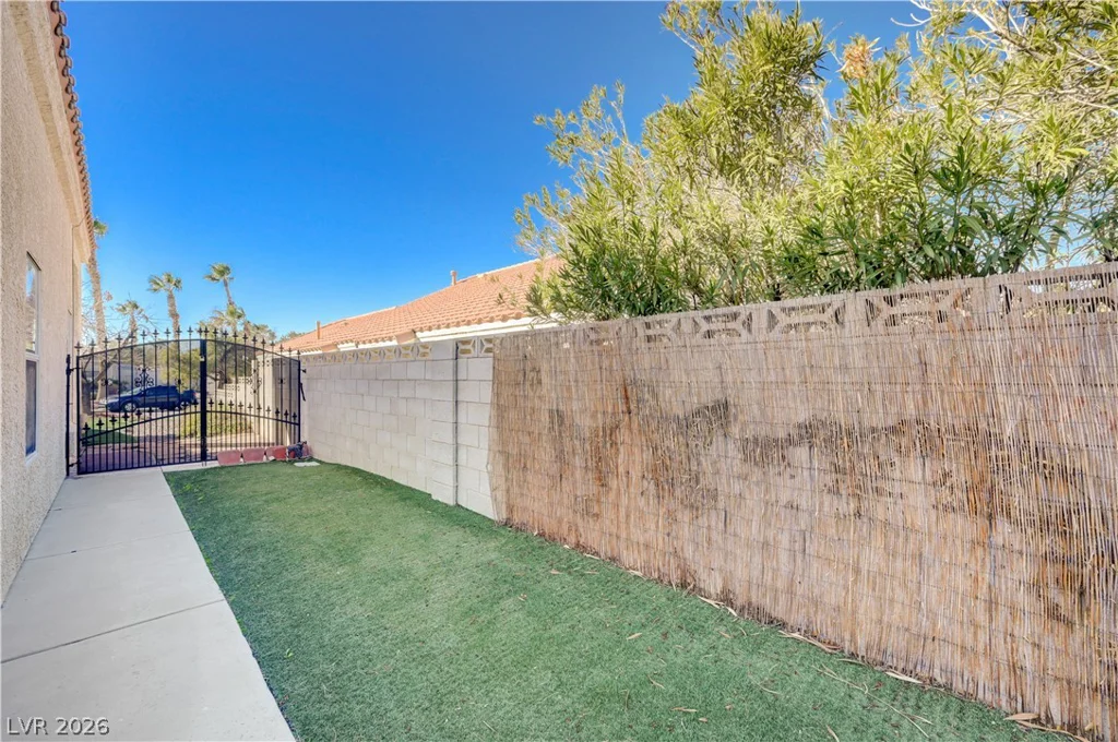 14 Barton Spring, Henderson, NV 89074
