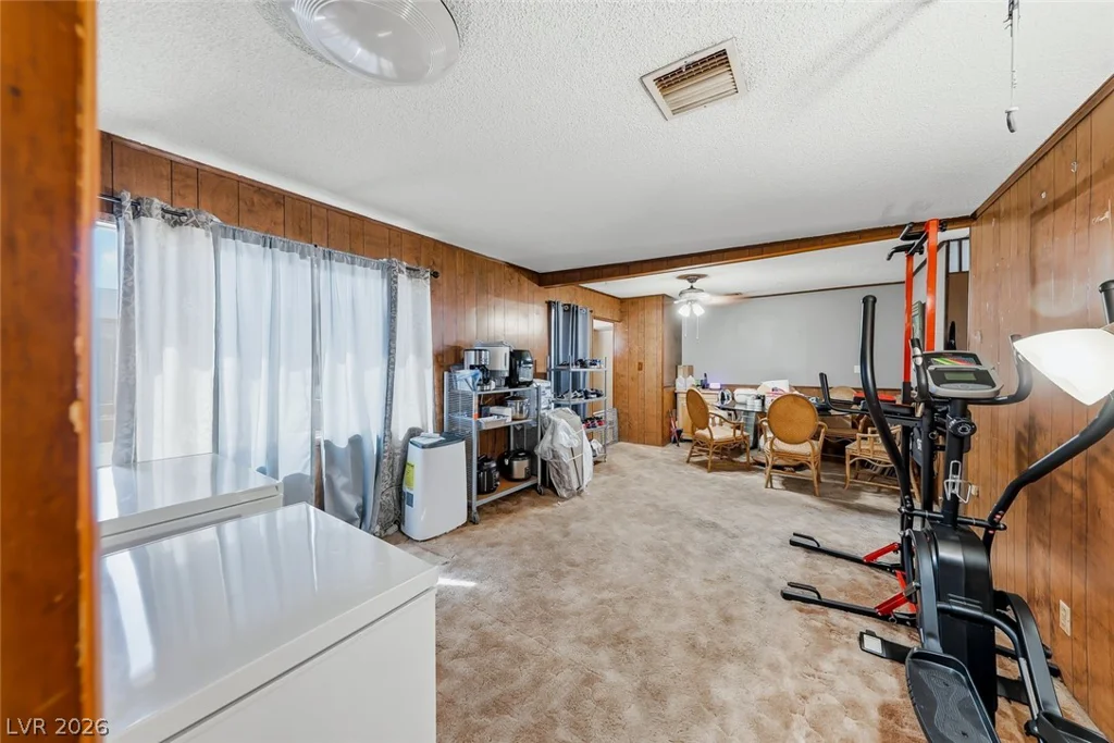 6956 Ten Oaks, Las Vegas, NV 89145