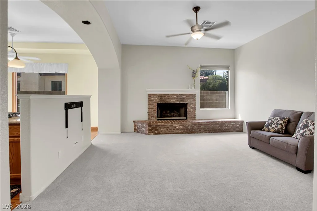 7443 Alice Springs, Las Vegas, NV 89129