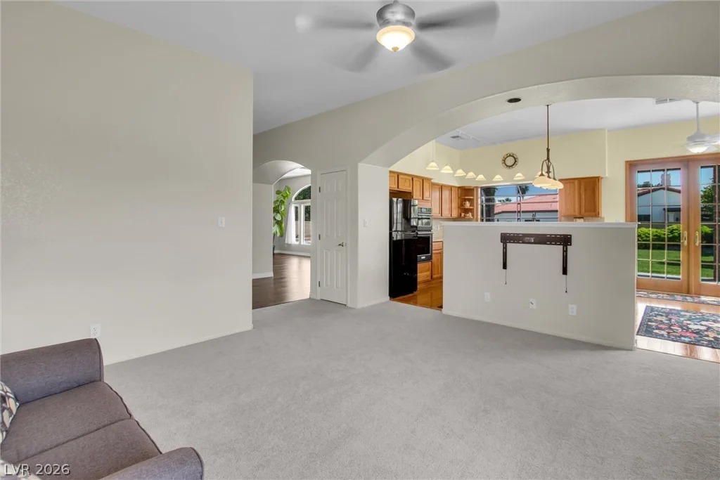 7443 Alice Springs, Las Vegas, NV 89129