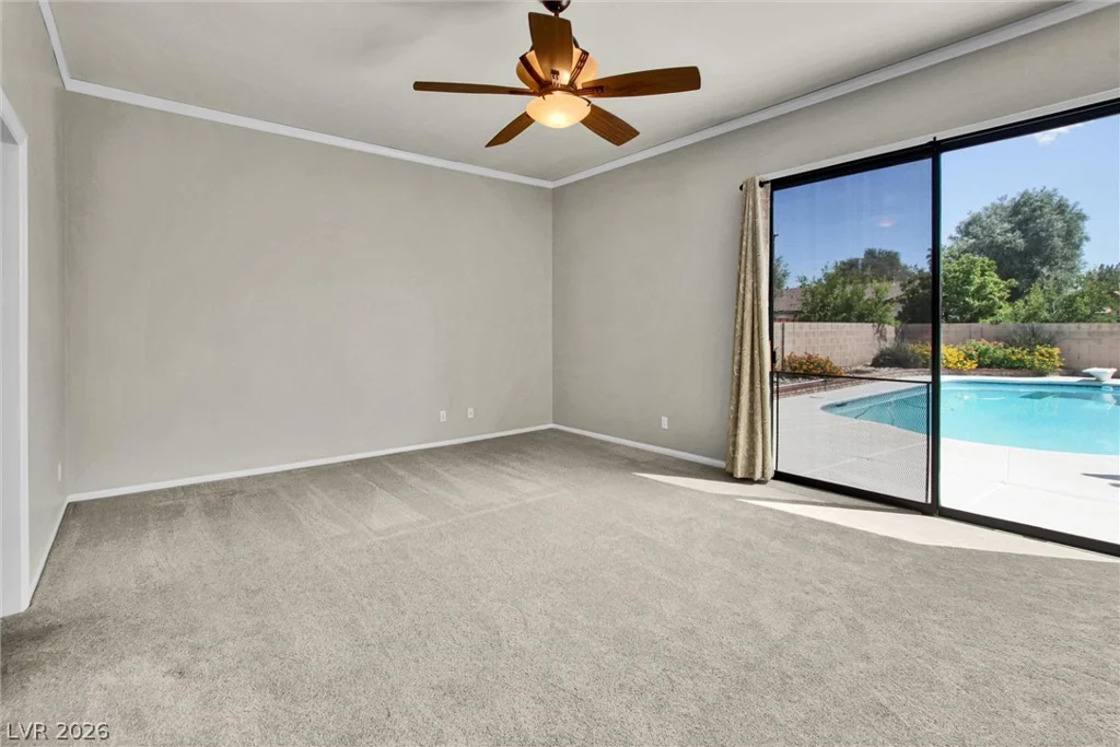 7443 Alice Springs, Las Vegas, NV 89129