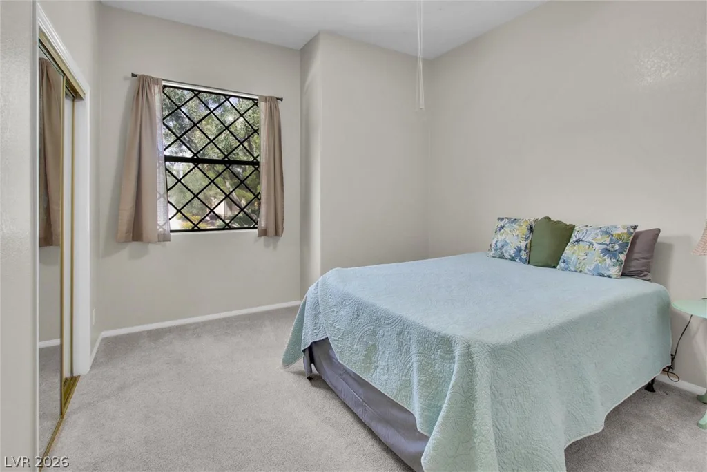 7443 Alice Springs, Las Vegas, NV 89129