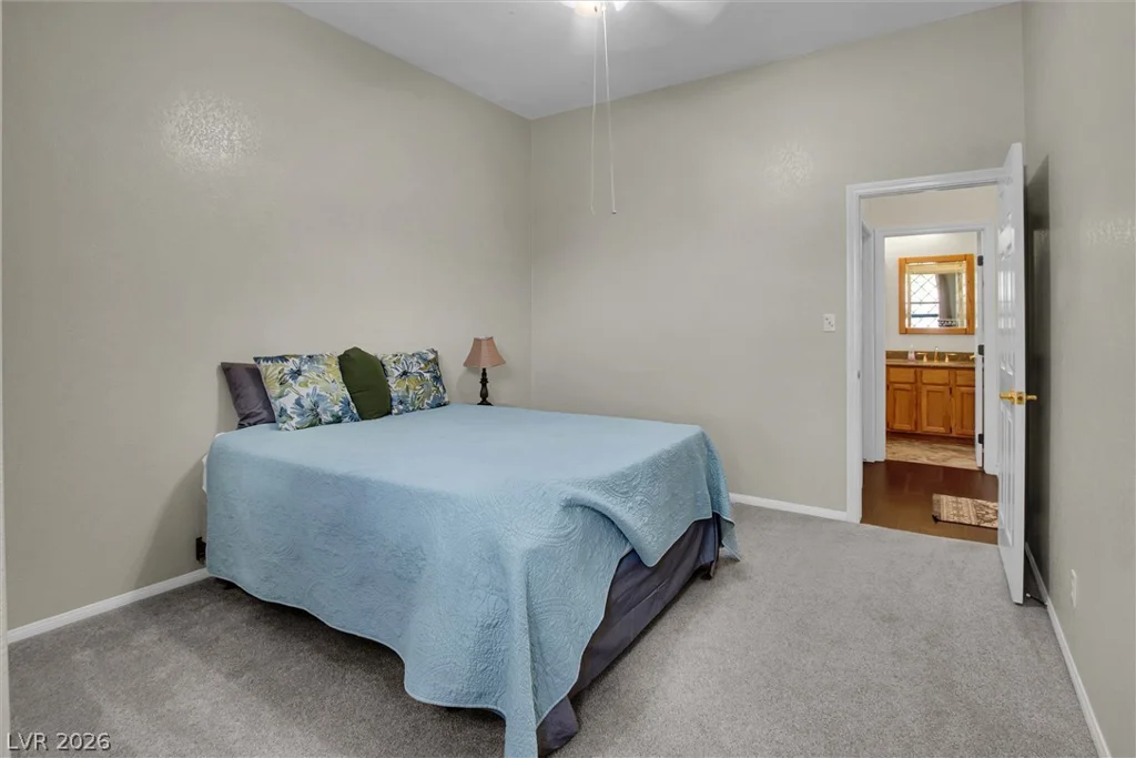 7443 Alice Springs, Las Vegas, NV 89129