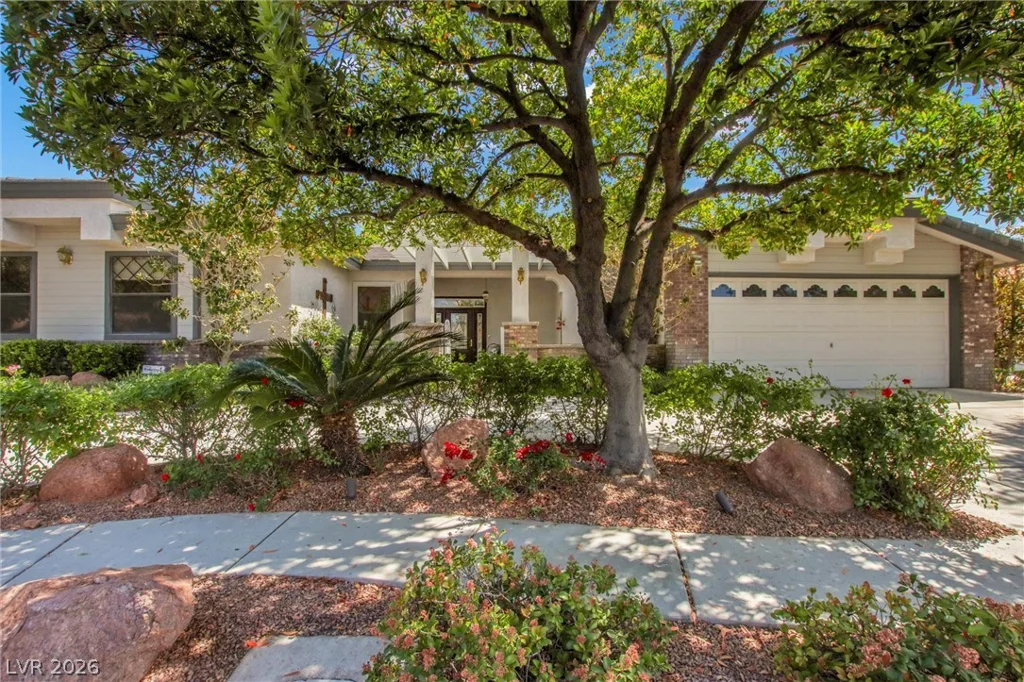 7443 Alice Springs, Las Vegas, NV 89129