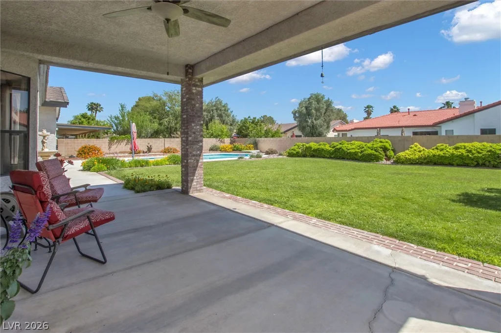 7443 Alice Springs, Las Vegas, NV 89129