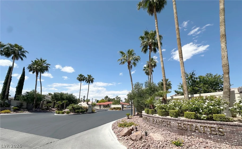 7443 Alice Springs, Las Vegas, NV 89129