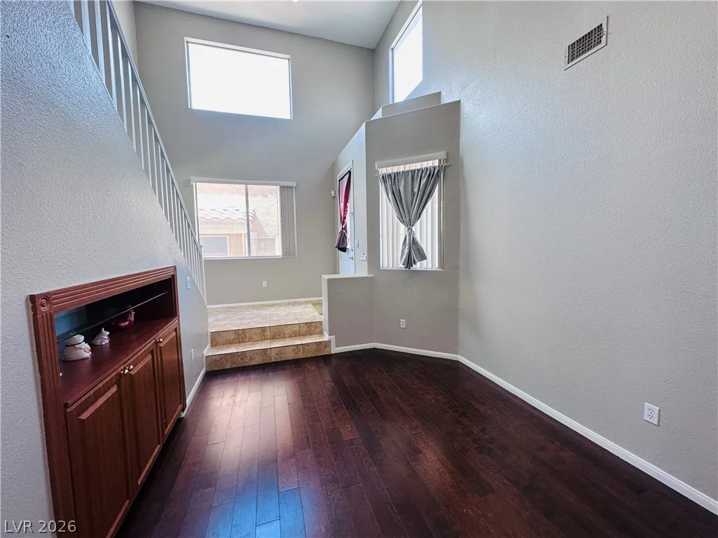6789 Gold Yarrow, Las Vegas, NV 89148