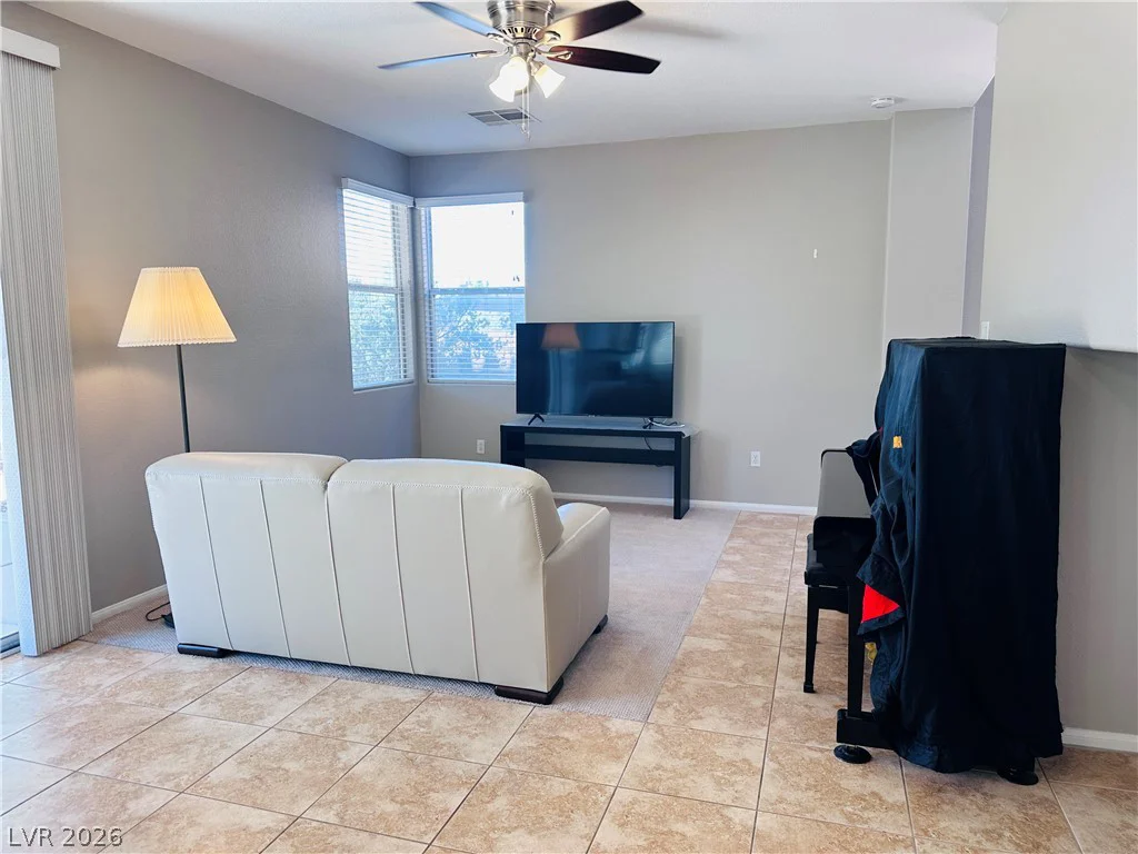 6789 Gold Yarrow, Las Vegas, NV 89148