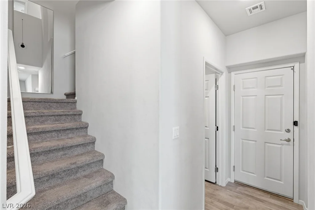 7550 Pink Moon, North Las Vegas, NV 89084