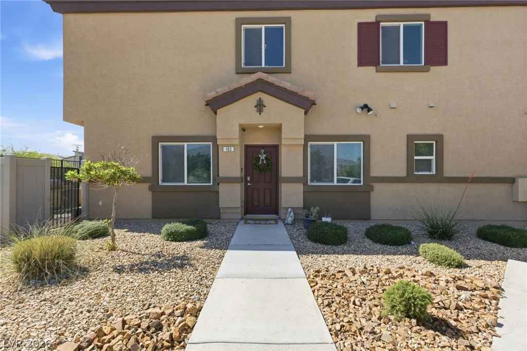 7550 Pink Moon, North Las Vegas, NV 89084