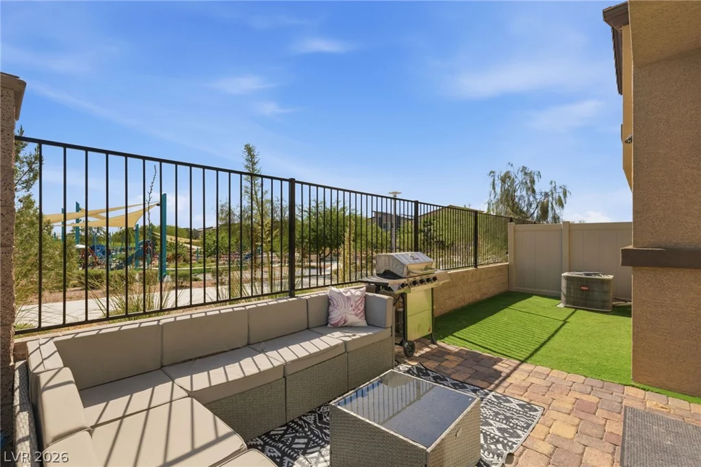 7550 Pink Moon, North Las Vegas, NV 89084