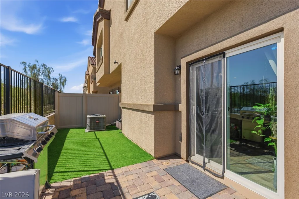 7550 Pink Moon, North Las Vegas, NV 89084