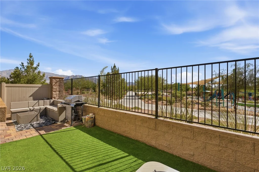7550 Pink Moon, North Las Vegas, NV 89084