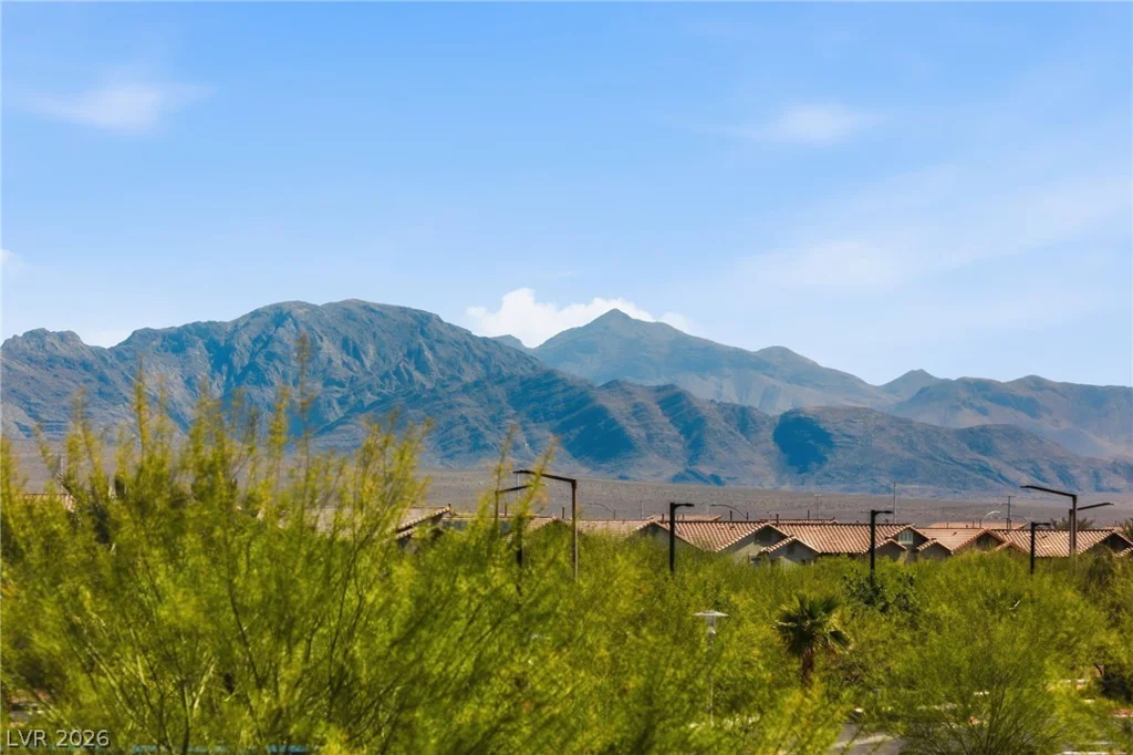 7550 Pink Moon, North Las Vegas, NV 89084