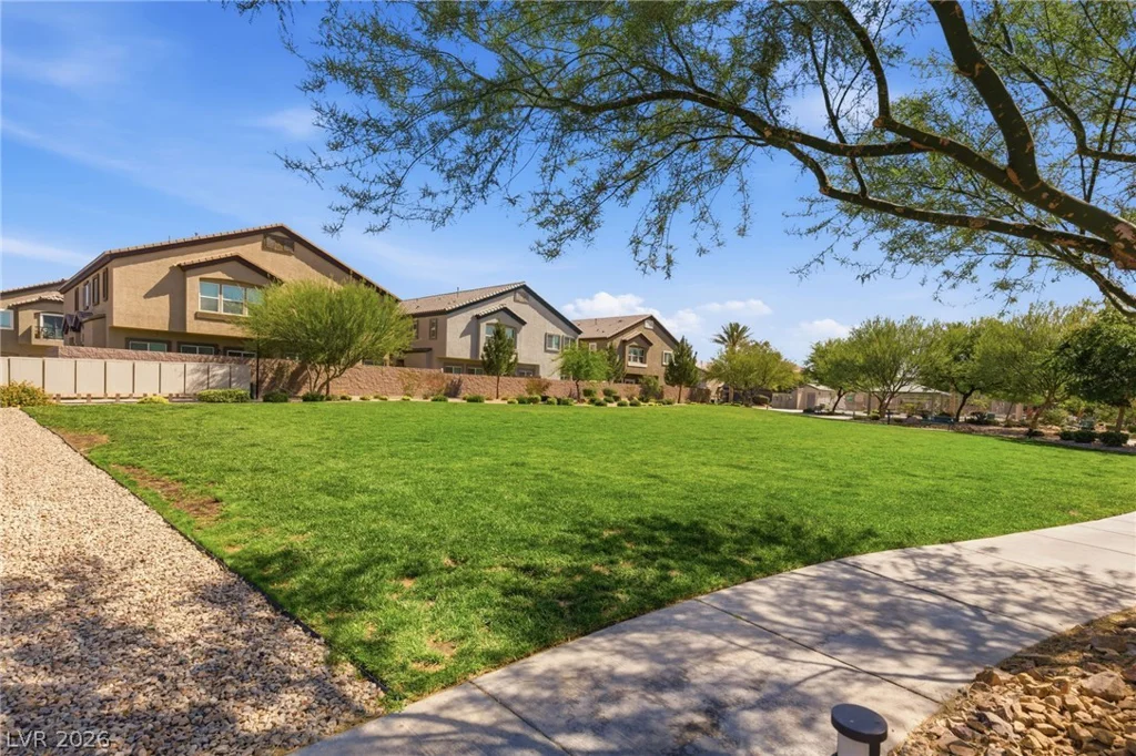 7550 Pink Moon, North Las Vegas, NV 89084