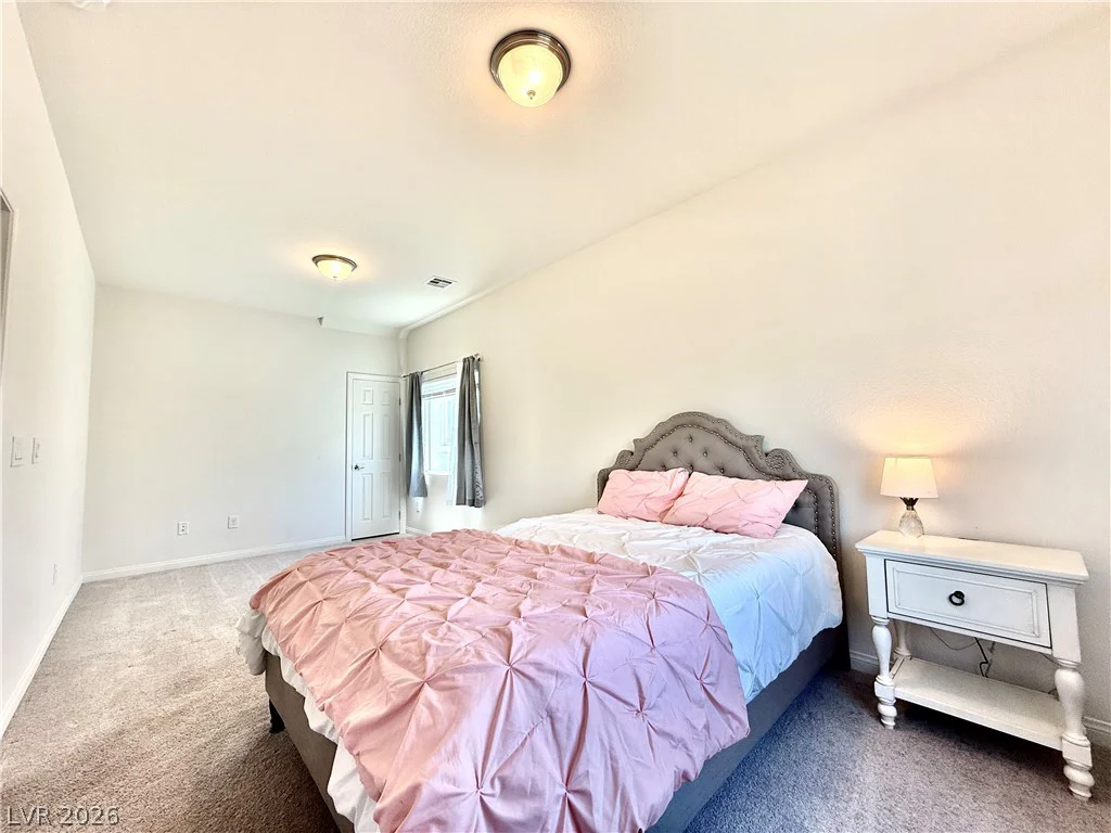 9831 Panther Hollow, Las Vegas, NV 89141