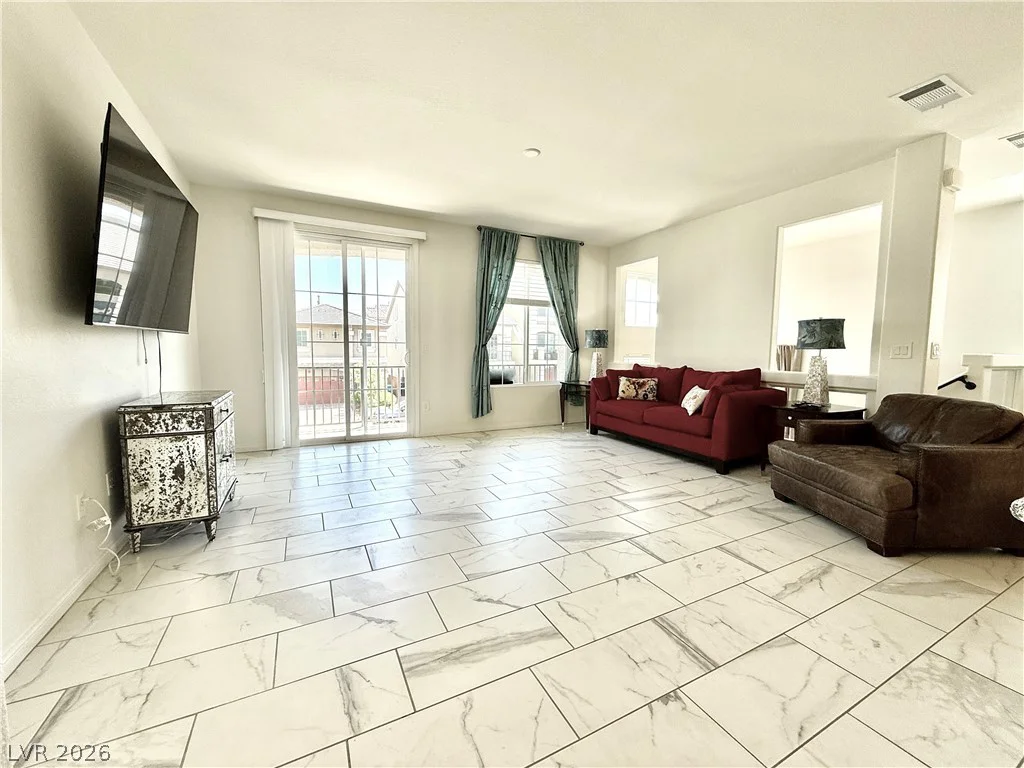 9831 Panther Hollow, Las Vegas, NV 89141