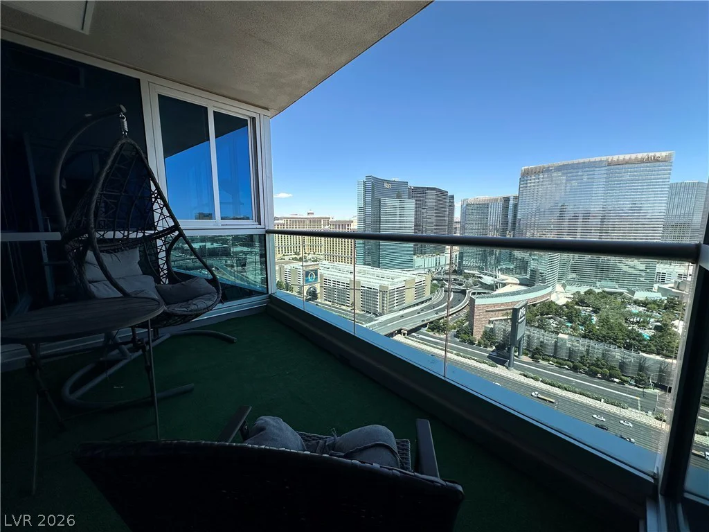 4575 Dean Martin, Las Vegas, NV 89103