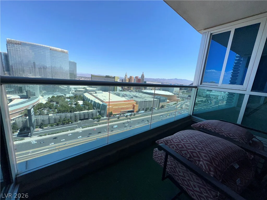 4575 Dean Martin, Las Vegas, NV 89103
