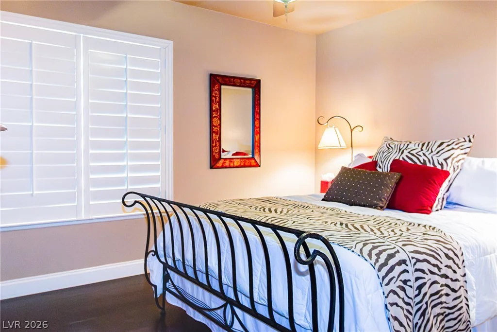 4001 Abernethy Forest, Las Vegas, NV 89141