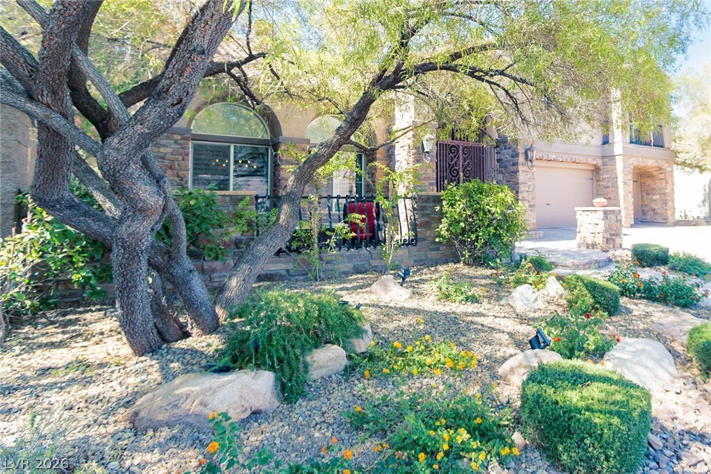 4001 Abernethy Forest, Las Vegas, NV 89141