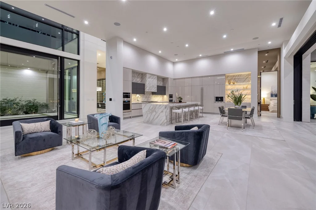 19 Boulderback, Henderson, NV 89012