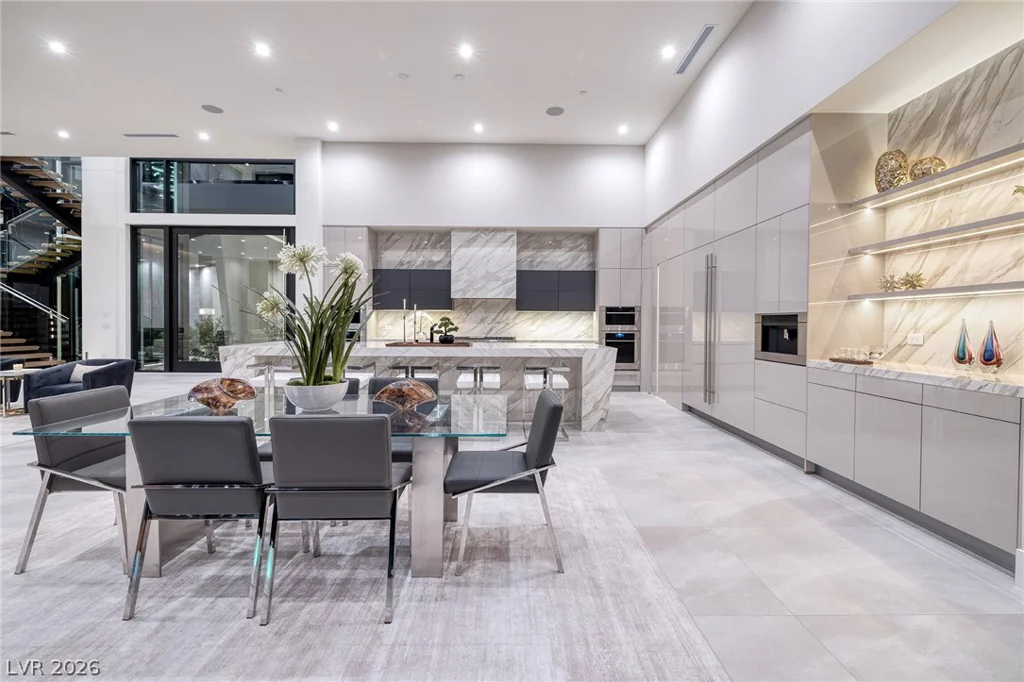 19 Boulderback, Henderson, NV 89012