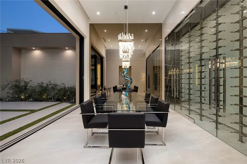 19 Boulderback, Henderson, NV 89012