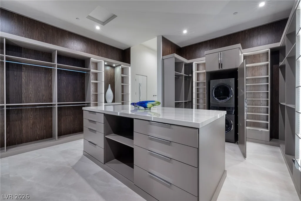 19 Boulderback, Henderson, NV 89012