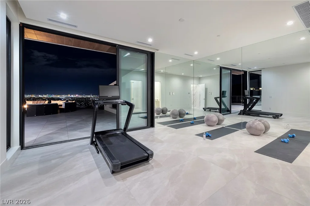 19 Boulderback, Henderson, NV 89012