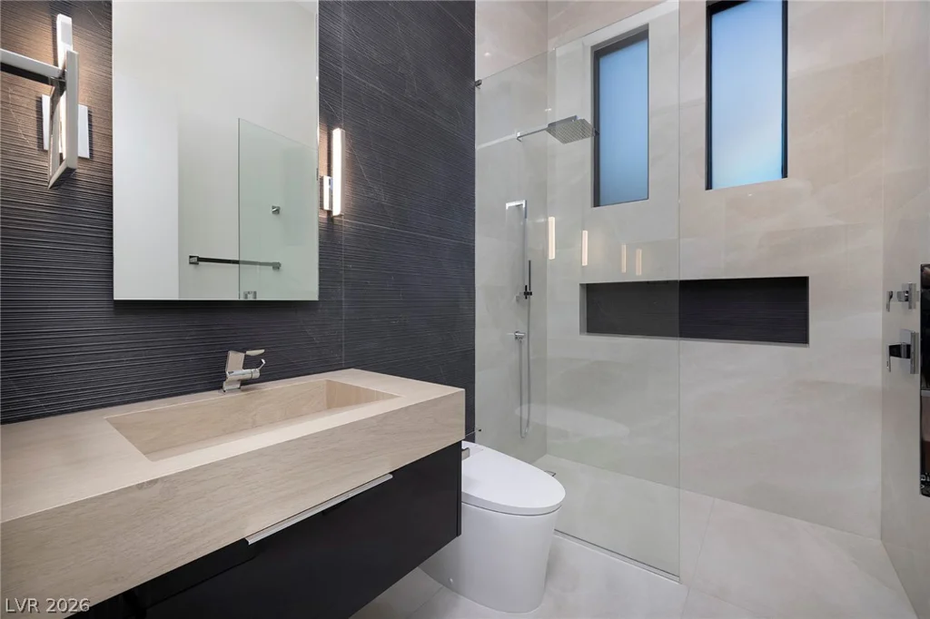 19 Boulderback, Henderson, NV 89012