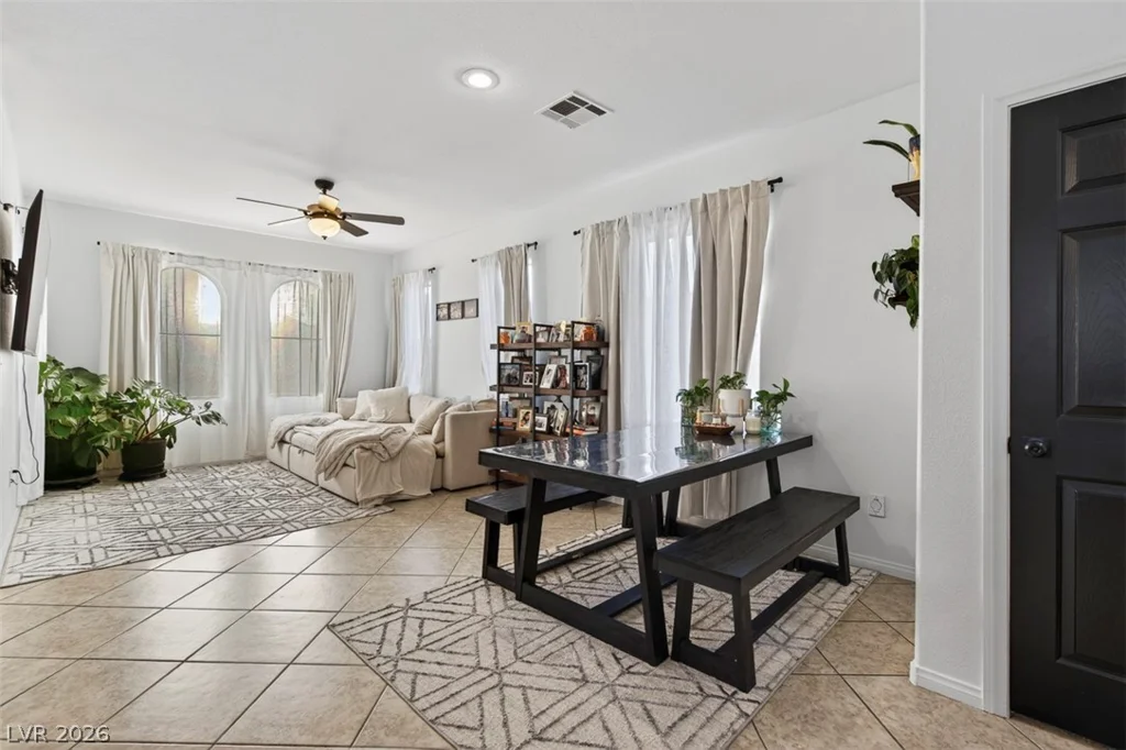 9504 Log Jam, Las Vegas, NV 89178