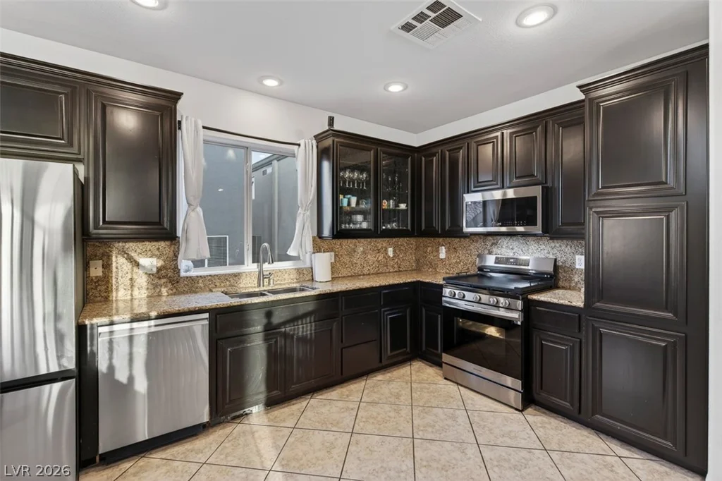 9504 Log Jam, Las Vegas, NV 89178