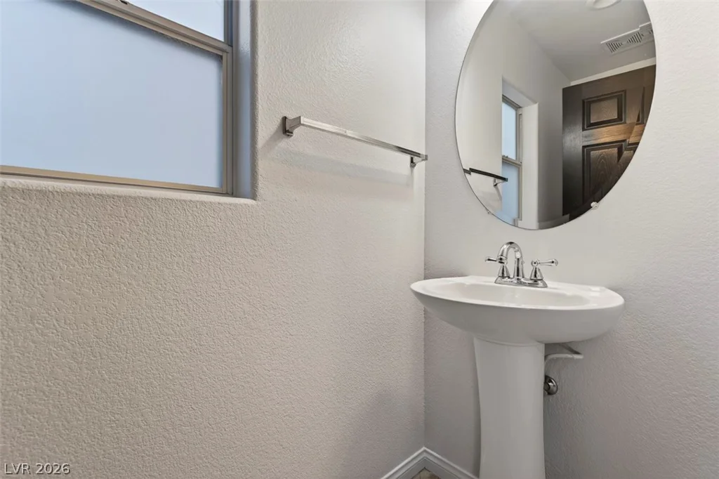 9504 Log Jam, Las Vegas, NV 89178