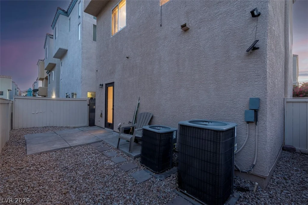 9504 Log Jam, Las Vegas, NV 89178