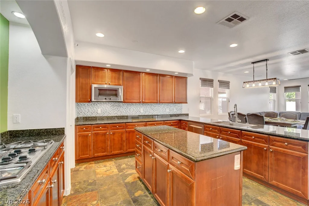 4125 Erinbird, North Las Vegas, NV 89084