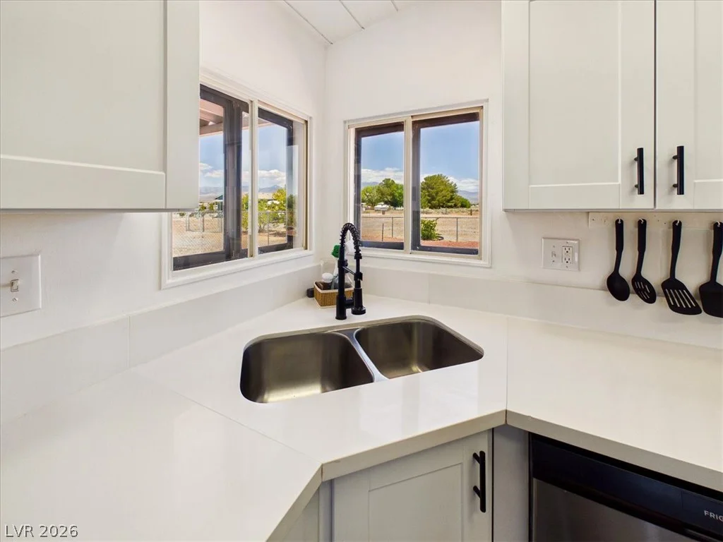 5271 Bonnie, Pahrump, NV 89048