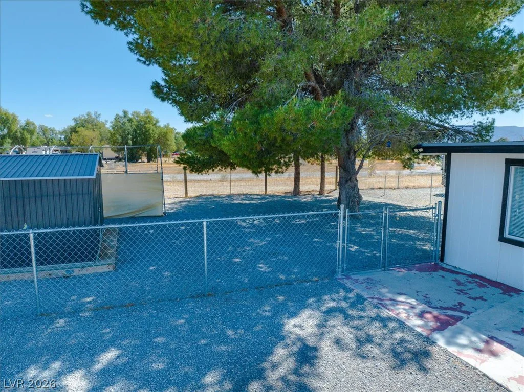 5271 Bonnie, Pahrump, NV 89048