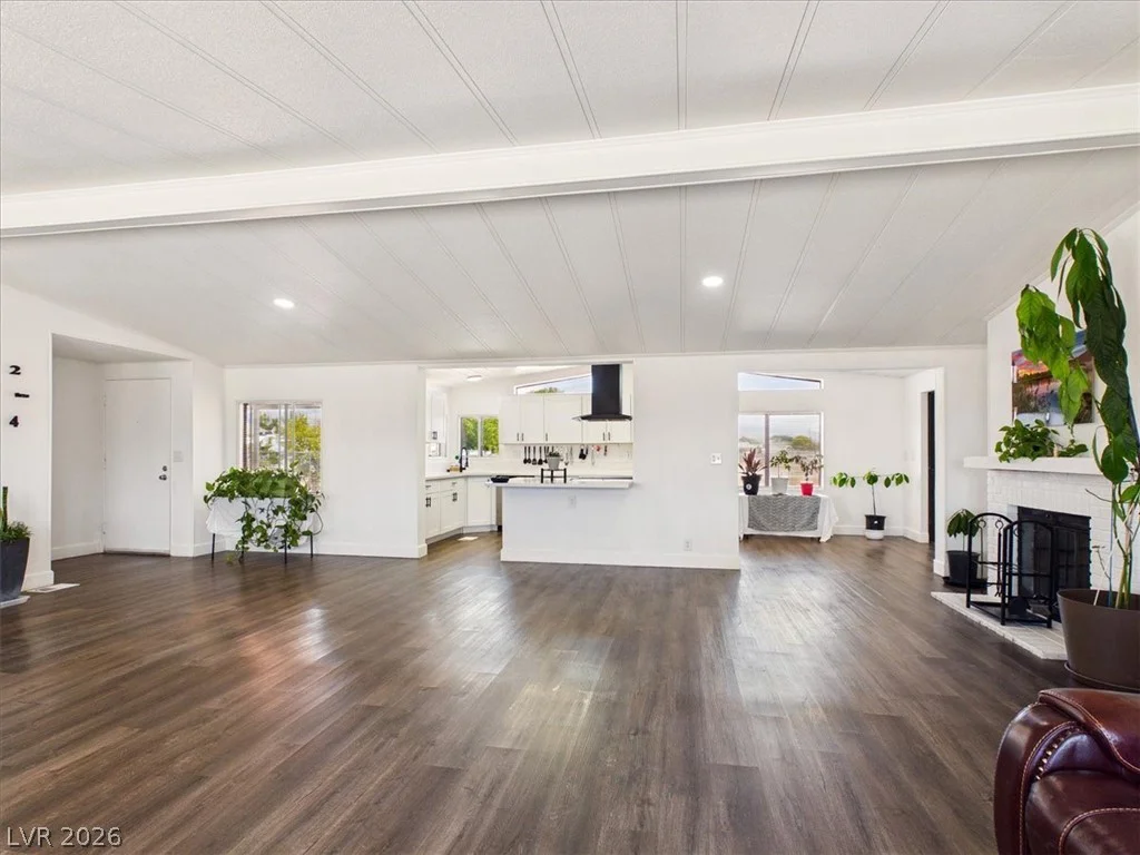 5271 Bonnie, Pahrump, NV 89048