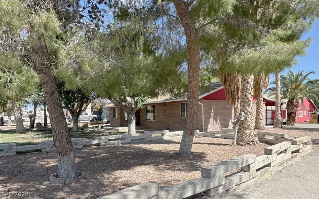 2025 Whipple, Logandale, NV 89021