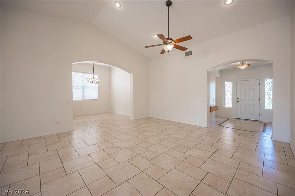 1740 Honey Tree, Las Vegas, NV 89144